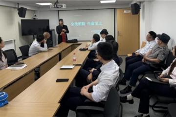 绍兴银行路桥支行开展消防培训演练